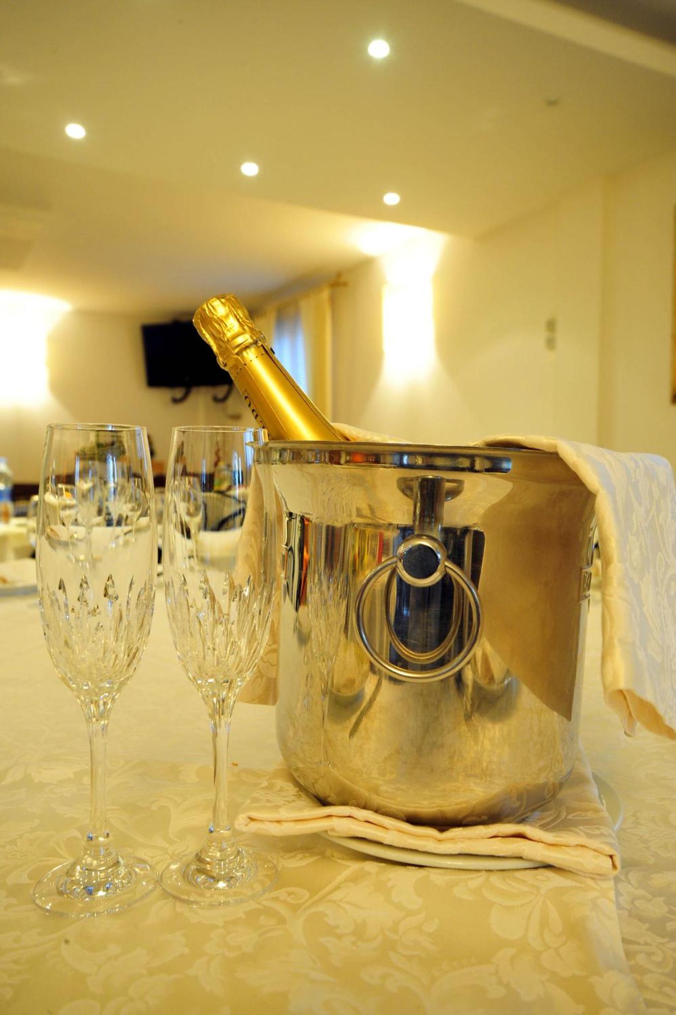 Albergo Romagna Fratta Terme Extérieur photo