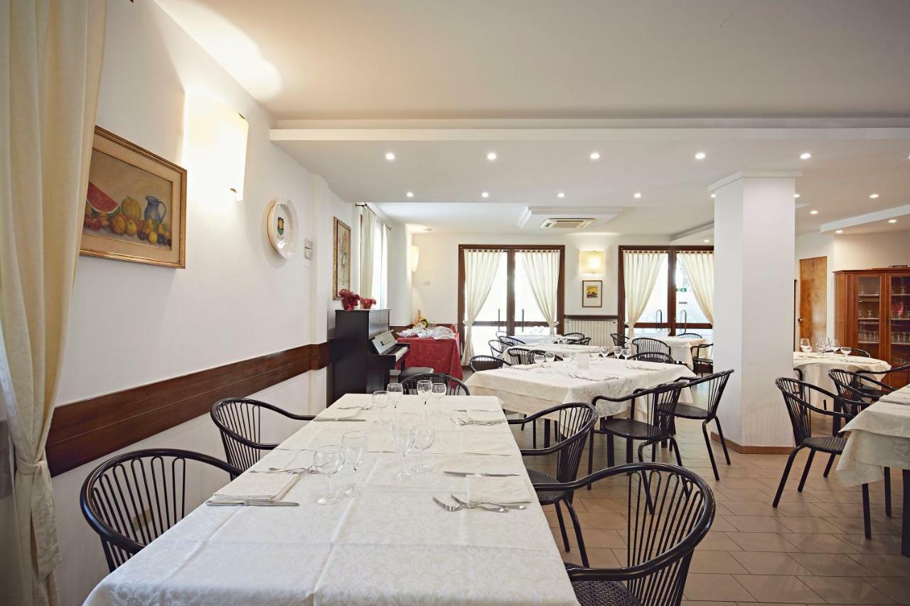 Albergo Romagna Fratta Terme Extérieur photo
